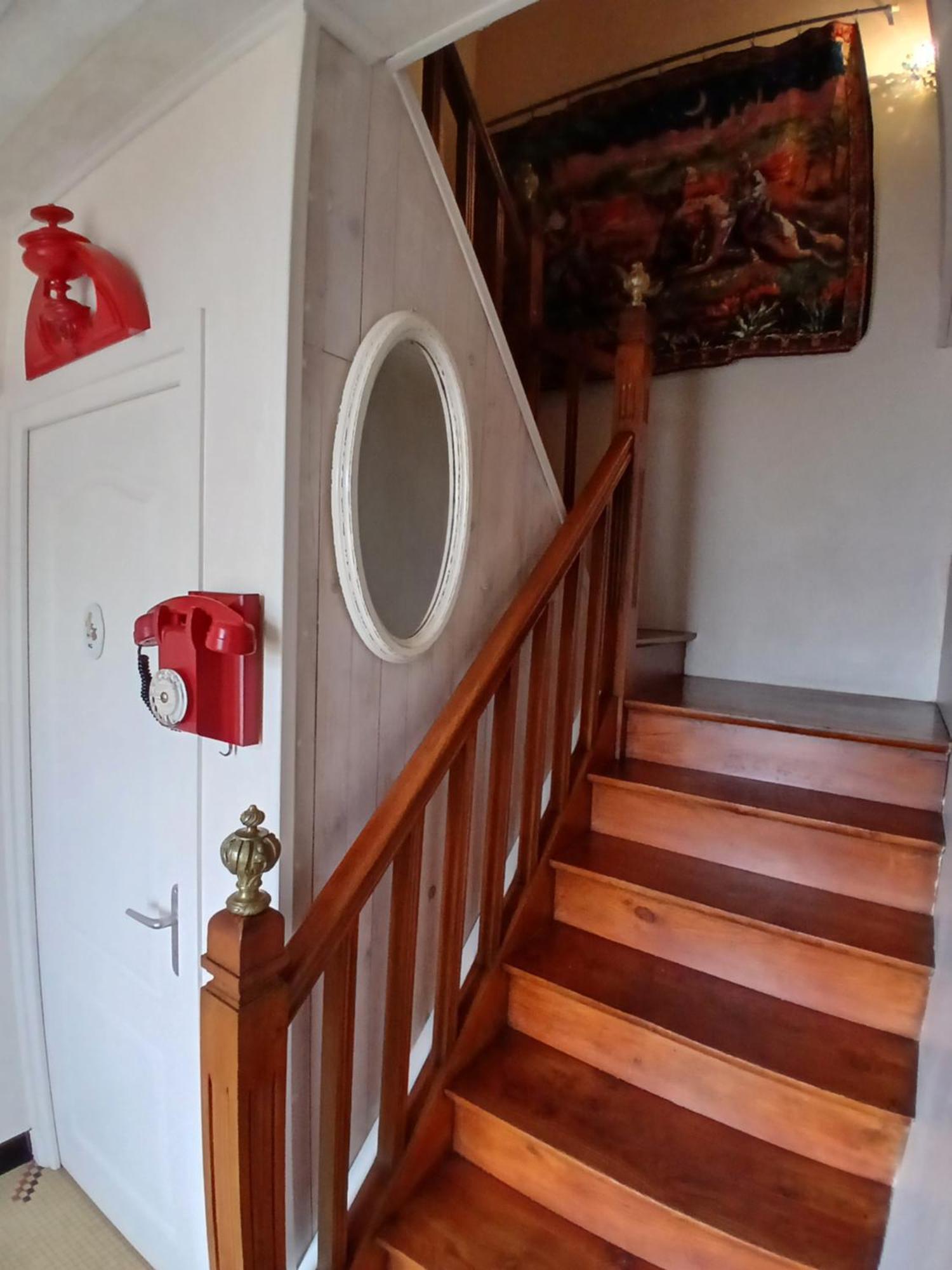 B&B Chez Annie Saint-Martin-de-Gurçon Kültér fotó